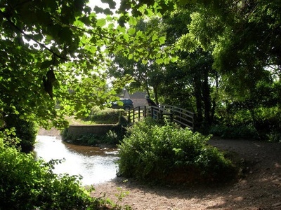 Foto von einer Brücke in Bossington